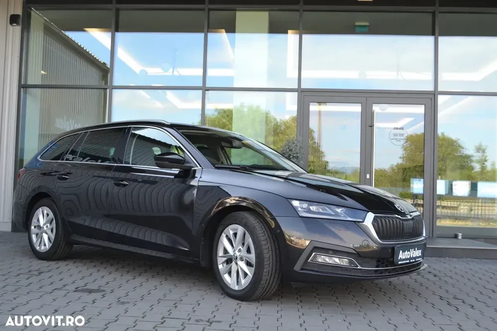 Škoda Octavia IV 2.0 TDI DSG First Edition — imagine 3