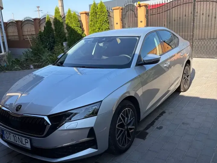 Škoda Octavia IV 2.0 TDI DSG Selection Plus