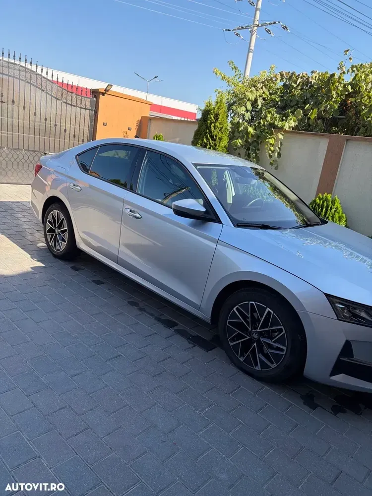 Škoda Octavia IV 2.0 TDI DSG Selection Plus — imagine 3