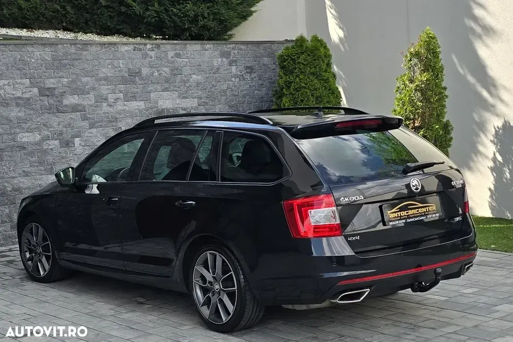 Škoda Octavia 2.0 TDI 4X4 DSG RS — imagine 3