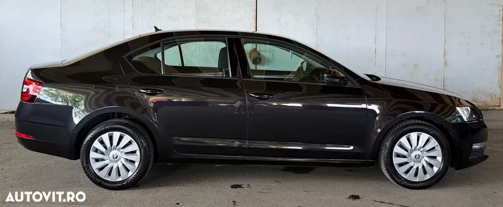 Škoda Octavia III 1.6 TDI DSG Ambition — imagine 5