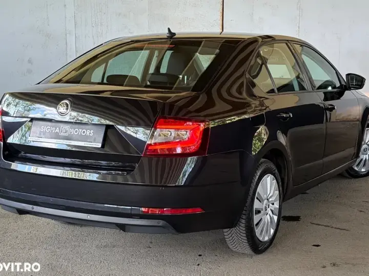 Škoda Octavia III 1.6 TDI DSG Ambition