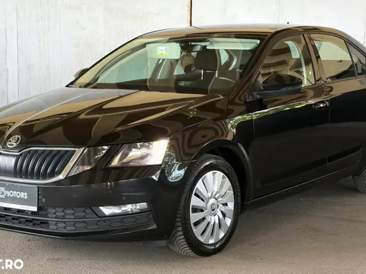 Škoda Octavia III 1.6 TDI DSG Ambition