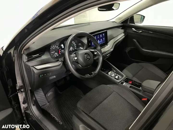 Škoda Octavia IV 2.0 TDI DSG Ambition