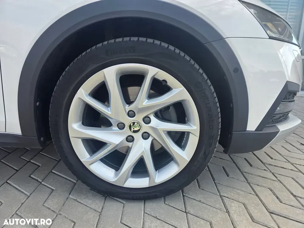 Škoda Octavia IV 2.0 TDI DSG 4X4 Scout — imagine 4