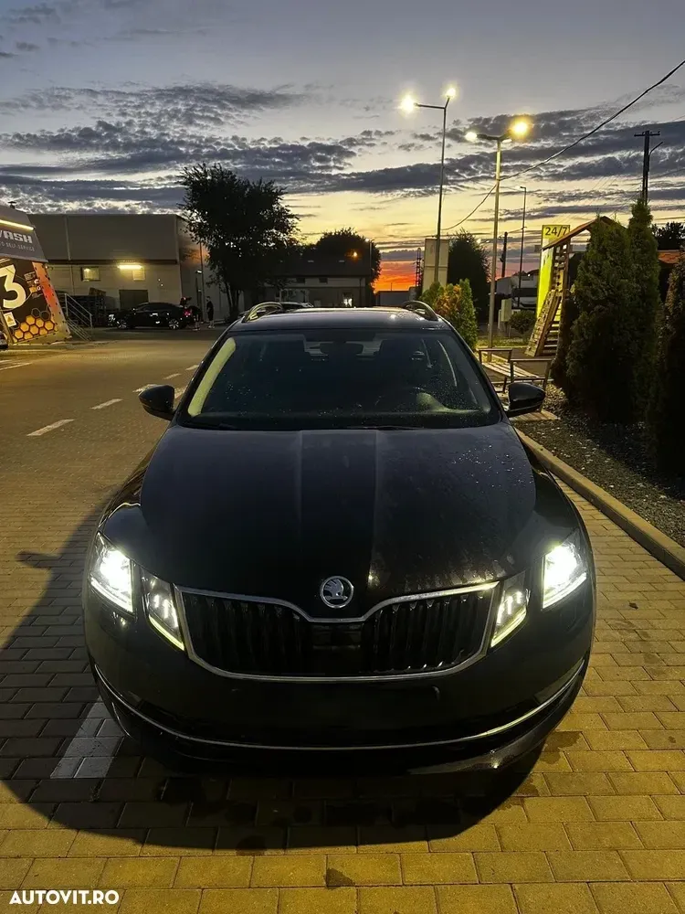 Škoda Octavia III 1.6 TDI DSG Style — imagine 2