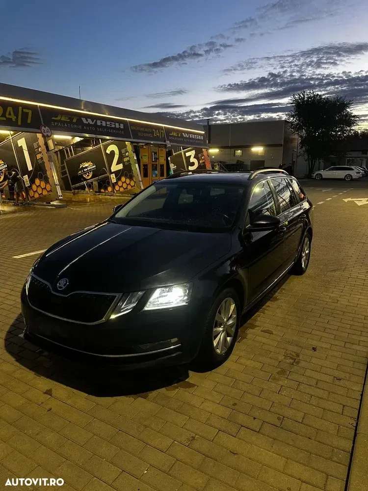 Škoda Octavia III 1.6 TDI DSG Style — imagine 3