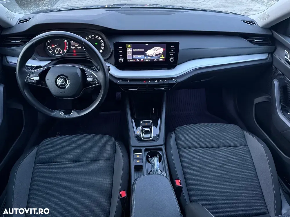 Škoda Octavia IV 1.5 TSI DSG MHEV Ambition — imagine 2
