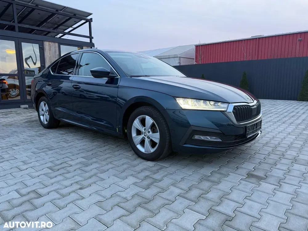 Škoda Octavia IV 1.5 TSI DSG MHEV Ambition — imagine 6