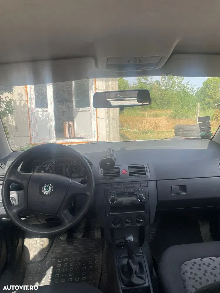 Škoda Fabia — imagine 2