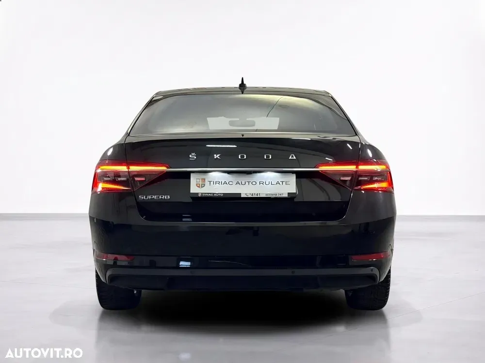 Škoda Superb — imagine 4