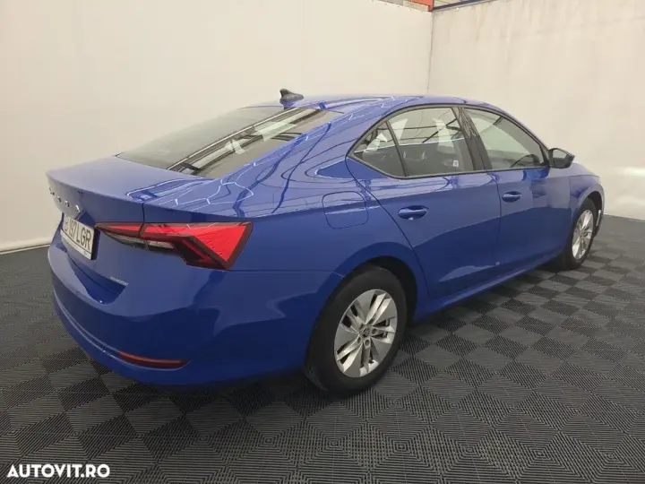 Škoda Octavia IV 2.0 TDI DSG Ambition