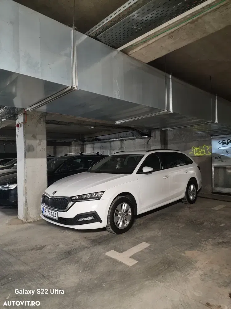 Škoda Octavia IV 2.0 TDI DSG Ambition — imagine 2