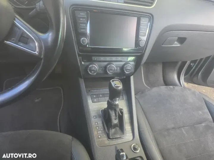 Škoda Octavia III 2.0 TDI 4x4 DSG Scout