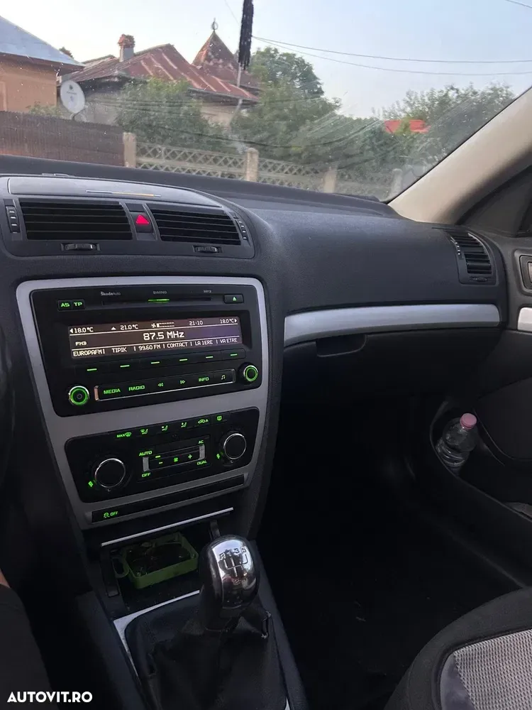Škoda Octavia 1.6 TDI Classic — imagine 5