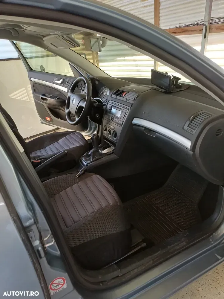 Škoda Octavia II — imagine 6