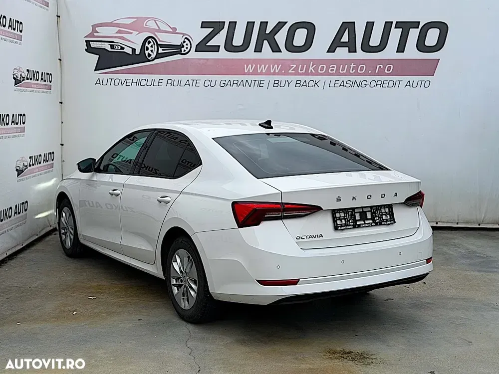 Škoda Octavia 2.0 TDI DSG Ambition — imagine 4