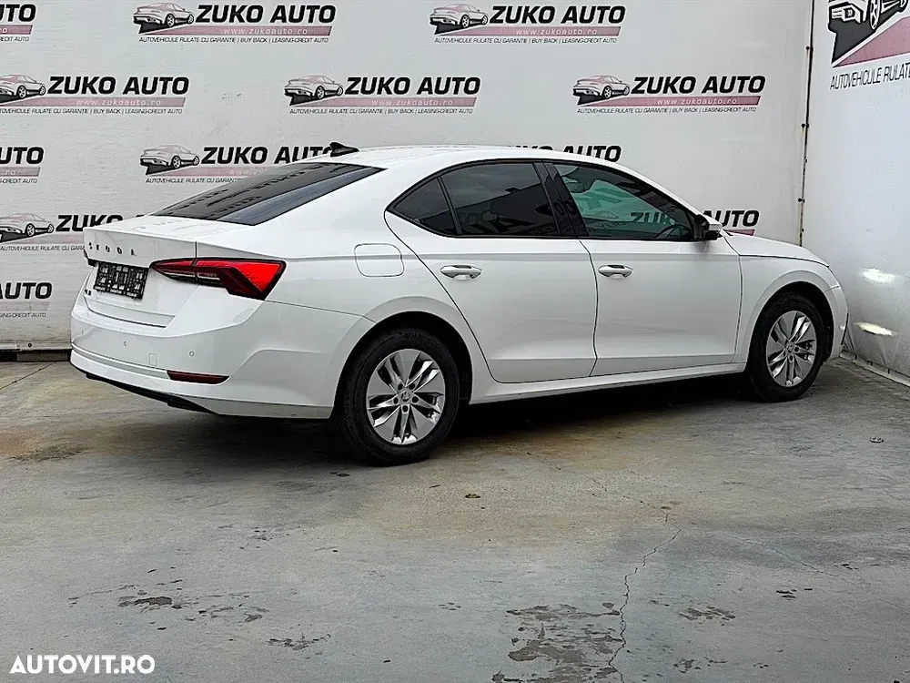 Škoda Octavia 2.0 TDI DSG Ambition — imagine 6