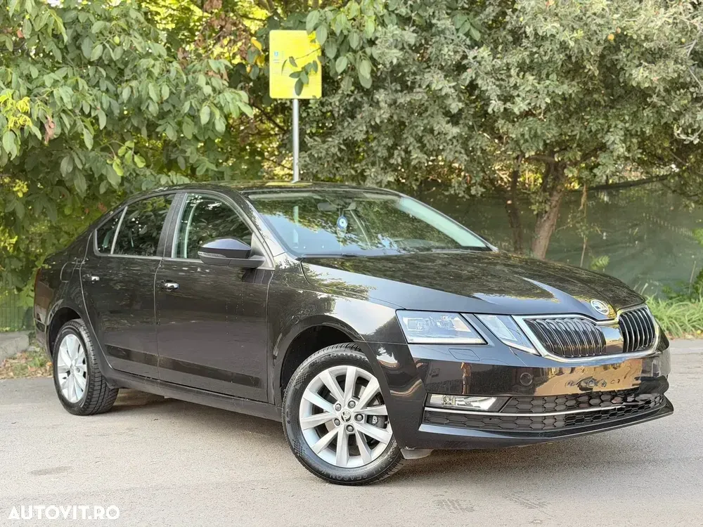 Škoda Octavia III — imagine 2