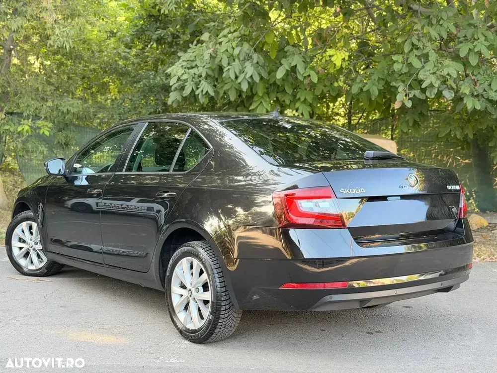 Škoda Octavia III — imagine 3