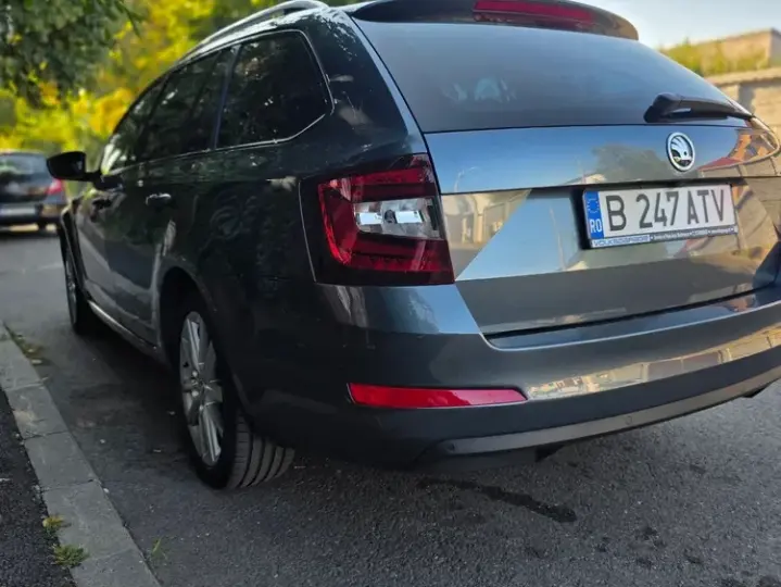 Škoda Octavia III 1.6 TDI DSG Ambition