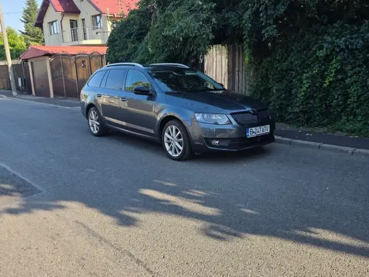 Škoda Octavia III 1.6 TDI DSG Ambition