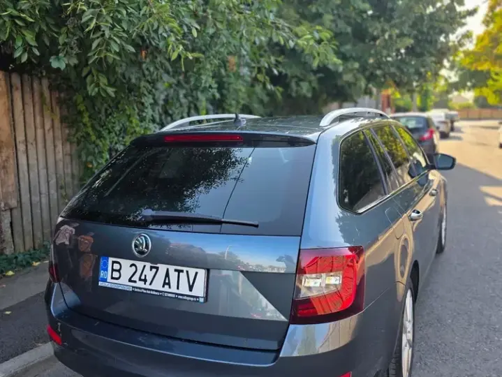 Škoda Octavia III 1.6 TDI DSG Ambition