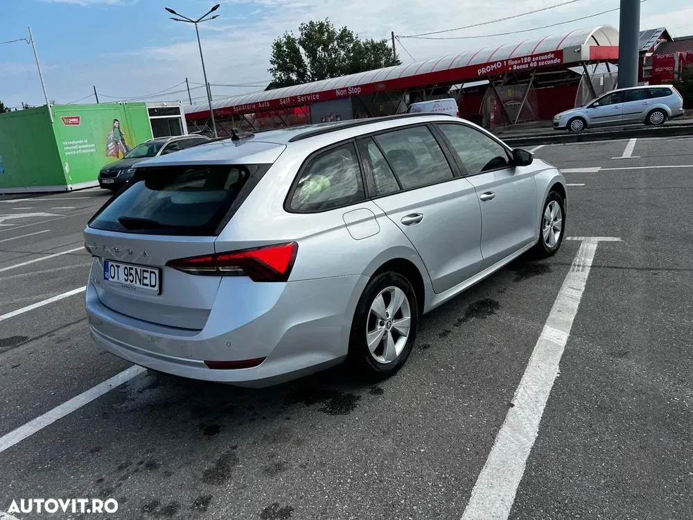 Škoda Octavia IV 2.0 TDI DSG Ambition — imagine 3