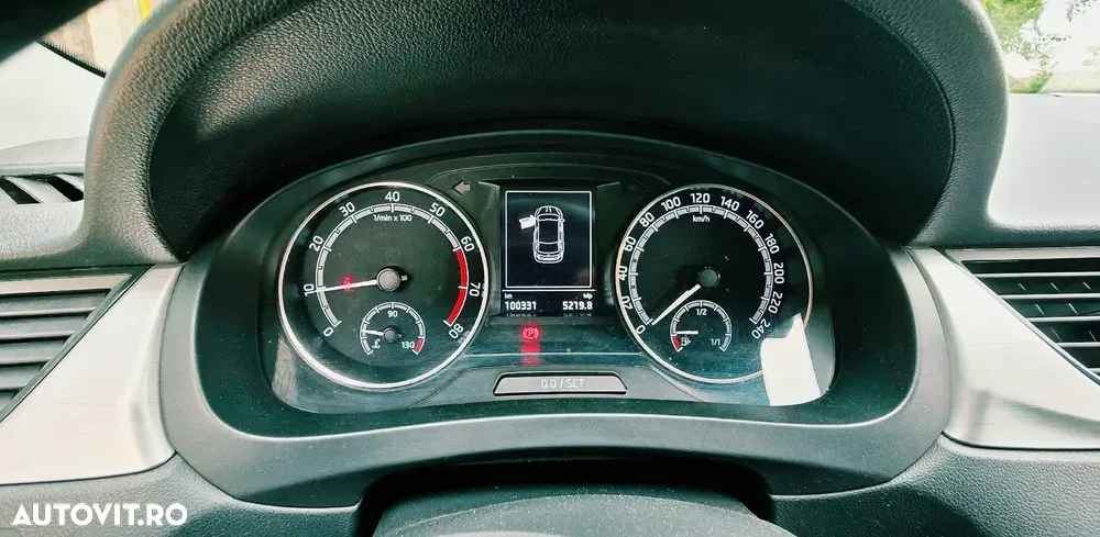 Škoda Rapid 1.0 TSI Style — imagine 4
