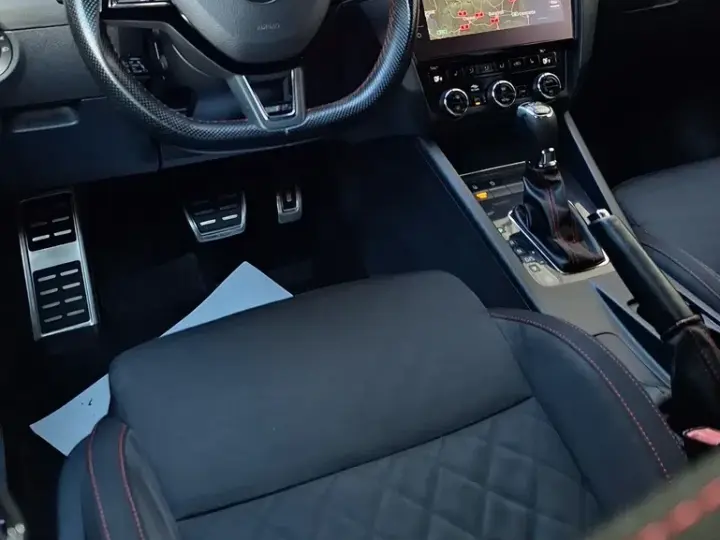 Škoda Octavia 2.0 TDI 4x4 DSG RS