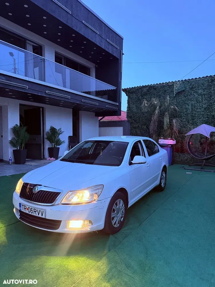 Škoda Octavia II — imagine 2