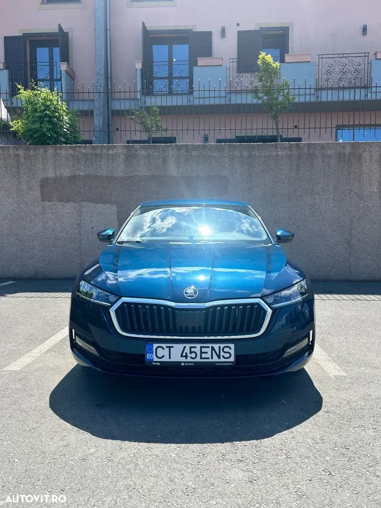 Škoda Octavia IV 1.5 TSI DSG Mild Hybrid Ambition — imagine 3