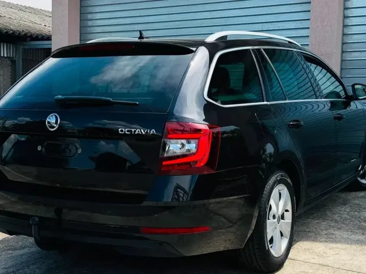 Škoda Octavia IV 1.6 TDI DSG Style