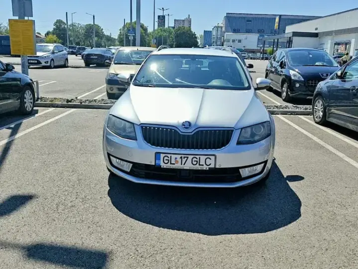 Škoda Octavia III 2.0 TDI ELEGANCE DSG