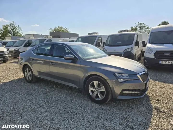 Škoda Superb