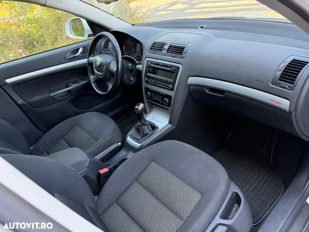 Škoda Octavia III 2.0 TDI Business — imagine 4