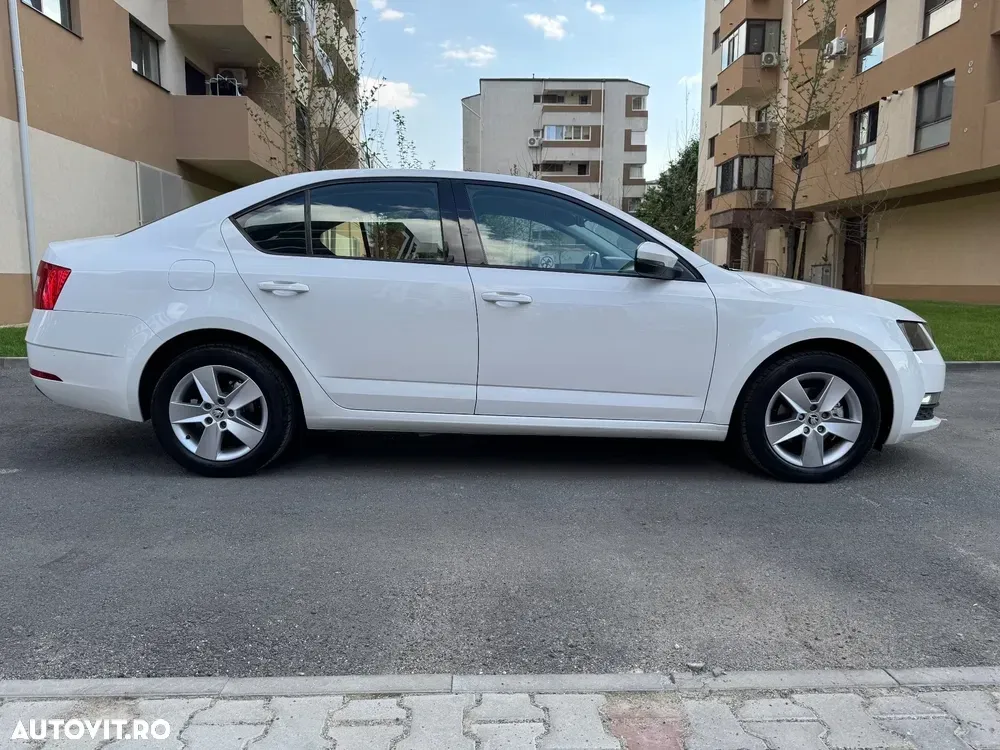 Škoda Octavia III 1.6 TDI Ambition — imagine 5