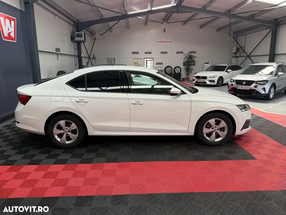 Škoda Octavia IV 2.0 TDI Ambition — imagine 3