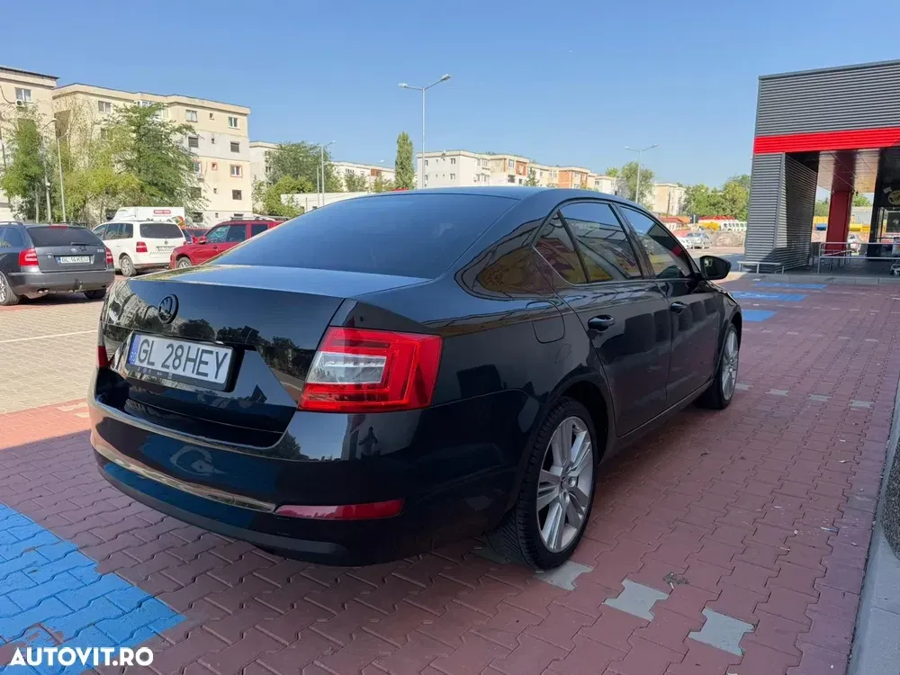 Škoda Octavia III — imagine 4