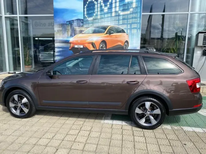 Škoda Octavia III 2.0 TDI 4x4 DSG Scout