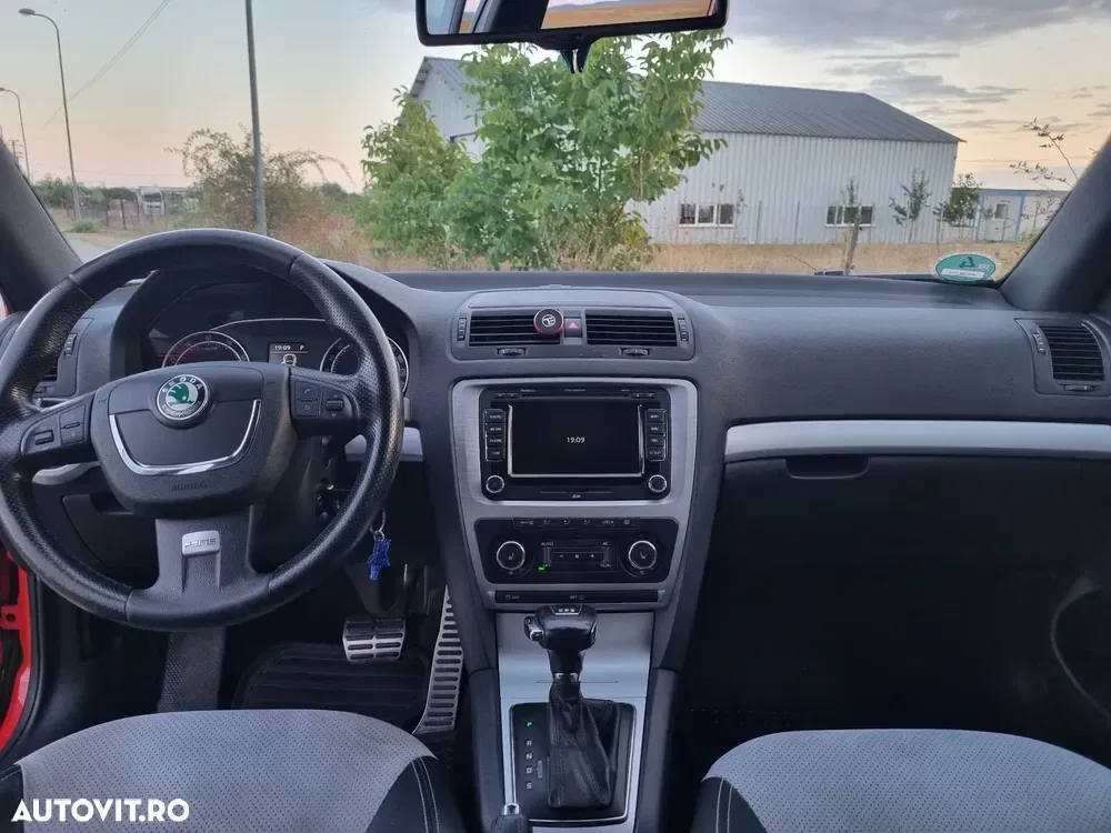 Škoda Octavia II 2.0 TFSI RS DSG — imagine 6