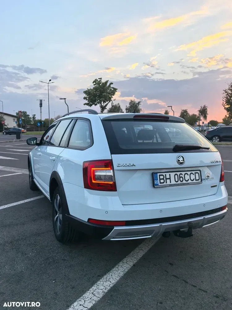 Škoda Octavia 2.0 TDI DSG 4X4 Scout — imagine 3