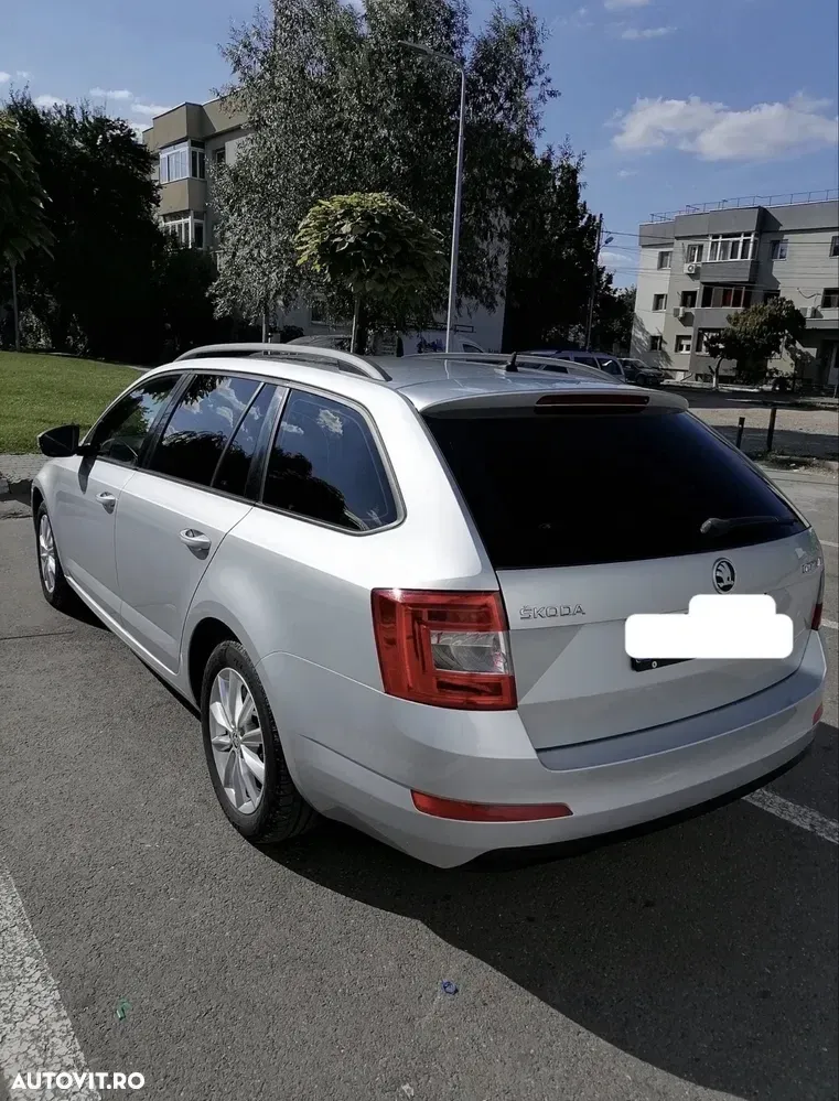 Škoda Octavia III 2.0 TDI DSG Ambition — imagine 4