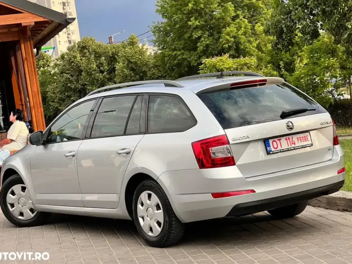 Škoda Octavia 1.6 TDI Premium Edition