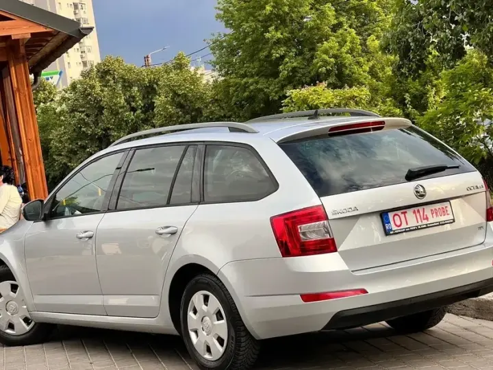 Škoda Octavia 1.6 TDI Premium Edition