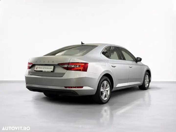 Škoda Superb 1.5 TSI ACT DSG Ambition