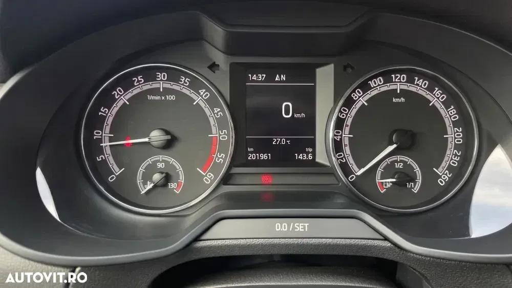 Škoda Octavia III — imagine 5