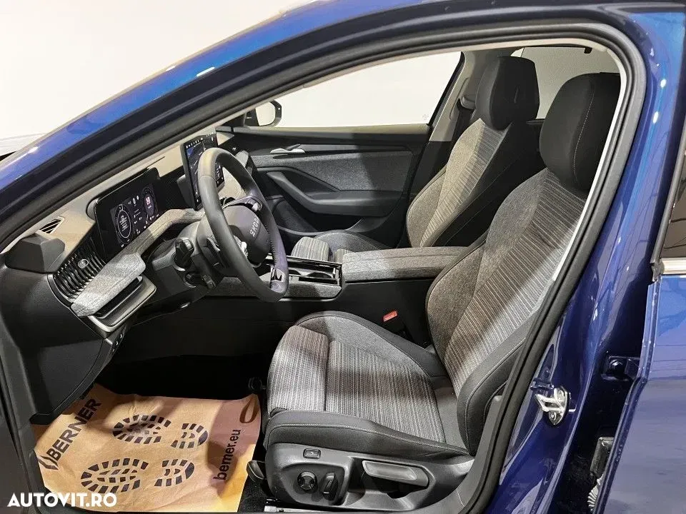 Škoda Superb — imagine 6