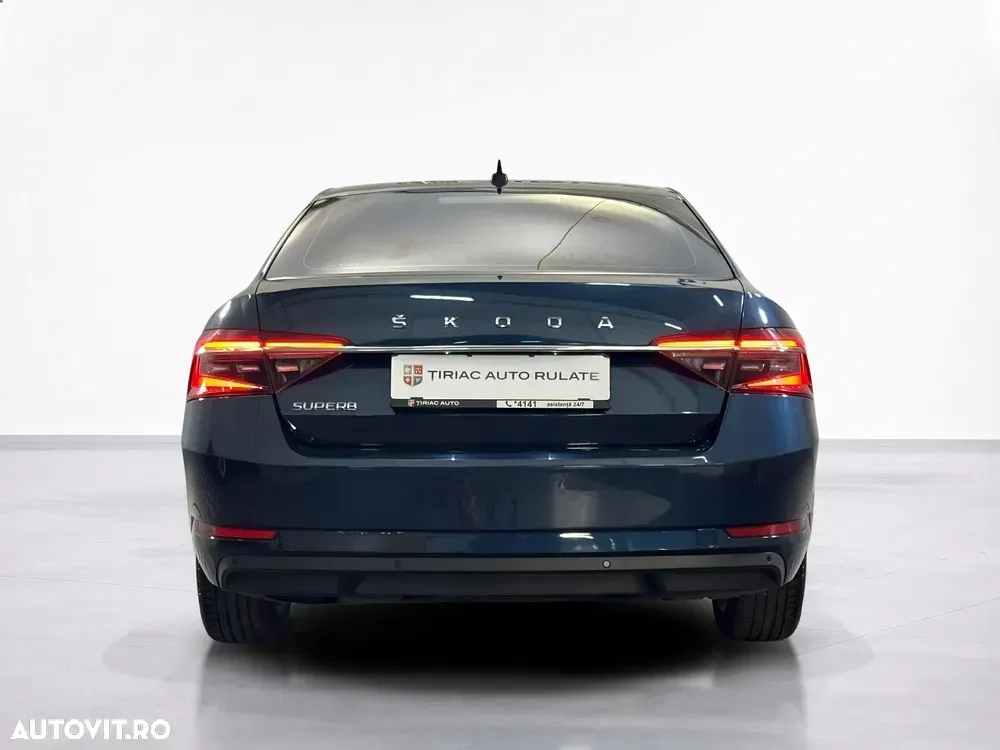 Škoda Superb — imagine 4