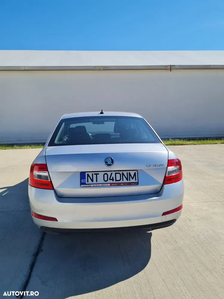 Škoda Octavia III 1.6 TDI Ambition — imagine 5